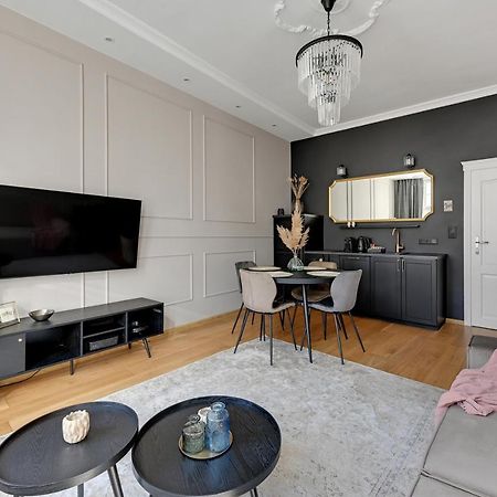 Old Town Ogarna IV Glamour By Downtown Apartments Gdańsk Extérieur photo