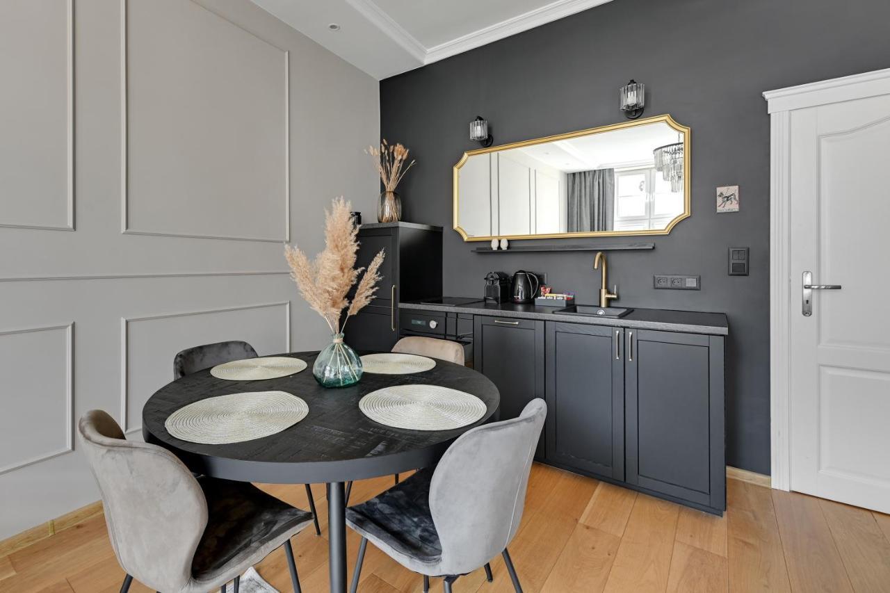 Old Town Ogarna IV Glamour By Downtown Apartments Gdańsk Extérieur photo